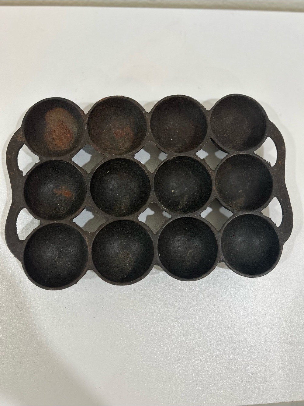 Cast Iron Golf Ball Vintage Pan Ebelskiver / Aebleskiver Pan - 12-Well